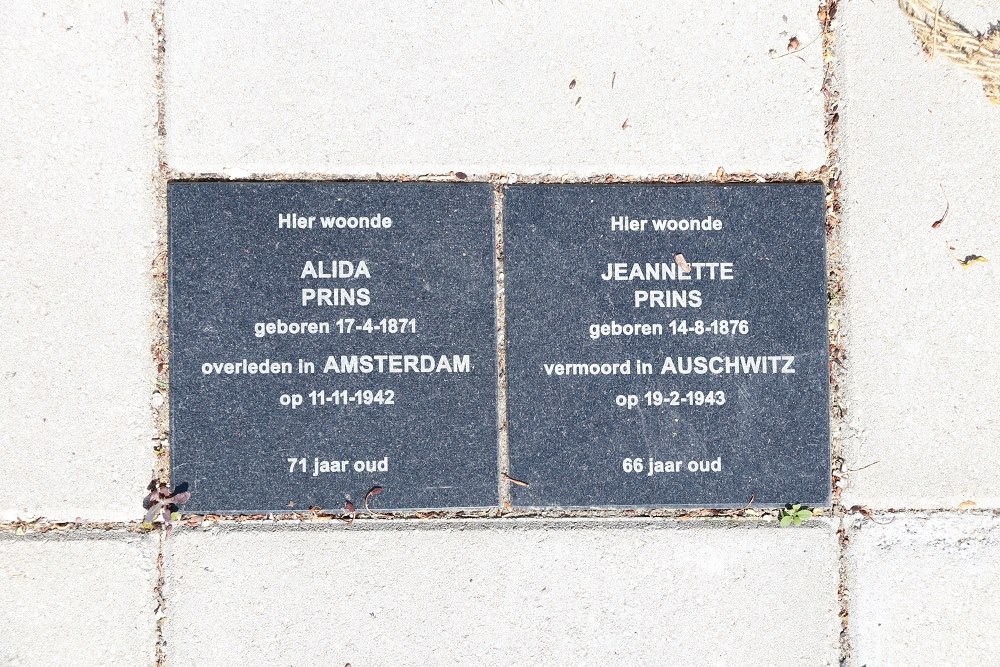 Memorial Stones Emmastraat 53