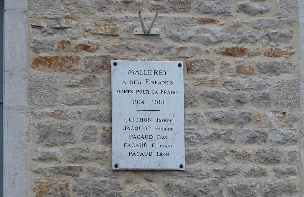 Monument Eerste Wereldoorlog Mallerey #1