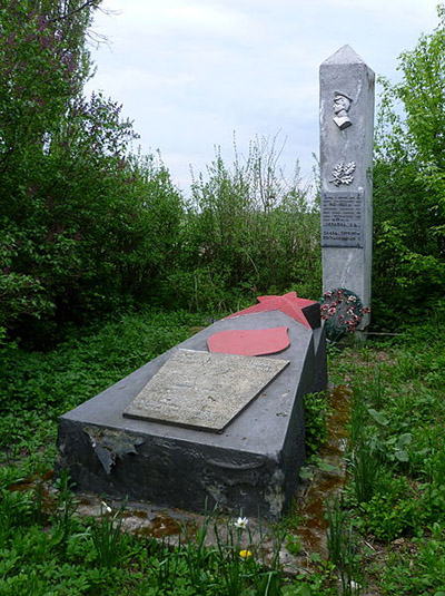 Mass Grave Soviet Soldiers Lytovezh
