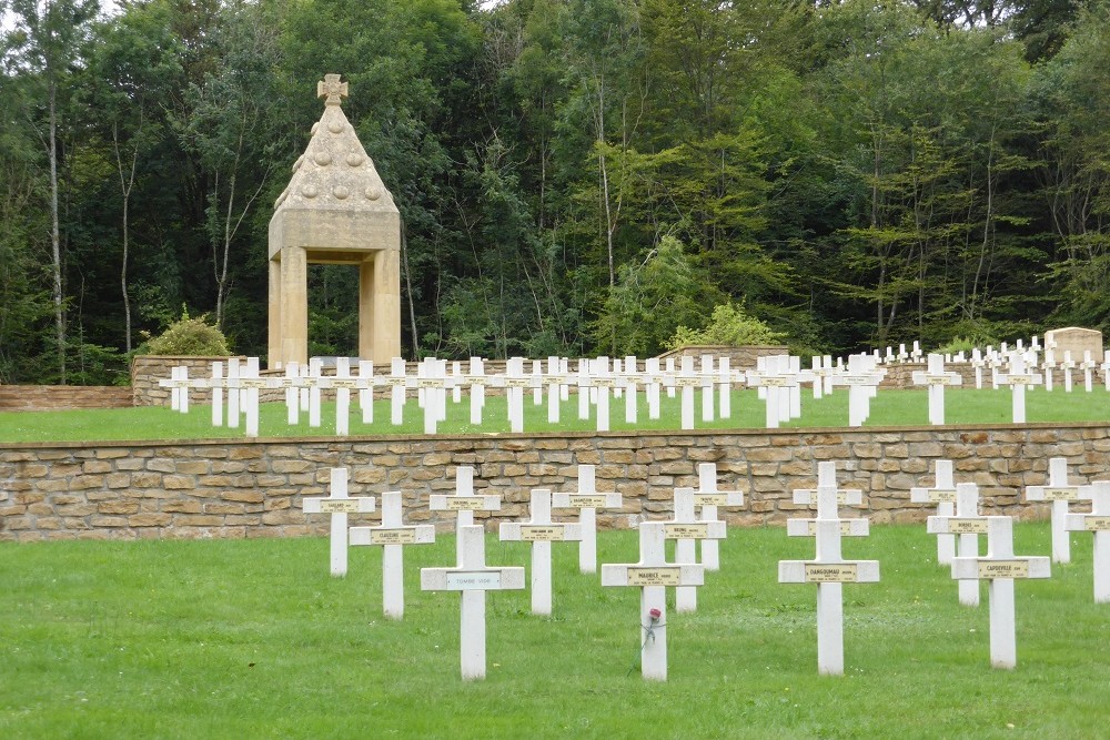 Franse Oorlogsbegraafplaats Rossignol-Ore de la Foret #2