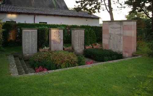 Oorlogsmonument Eltersdorf #1