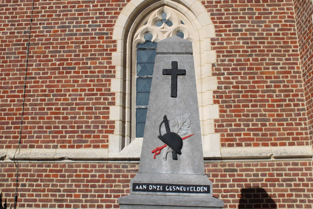 Oorlogsmonument Attenhove 	 #2