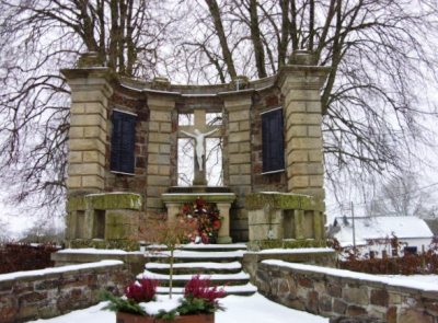 Oorlogsmonument Lommersweiler #1