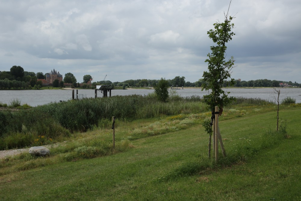 Oorlogsmonument Fort Vuren #1