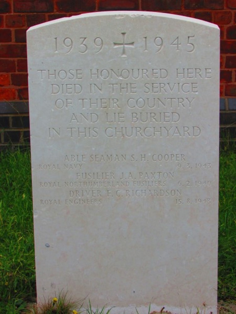 Commonwealth War Graves St. Anthony Churchyard