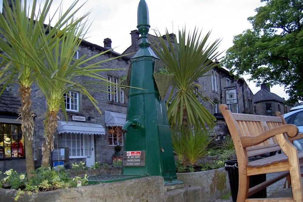 Herdenkings-waterpomp Grassington #1