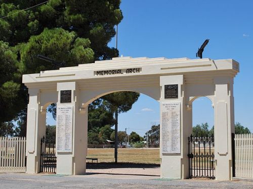 Oorlogsmonument Port Wakefield #1