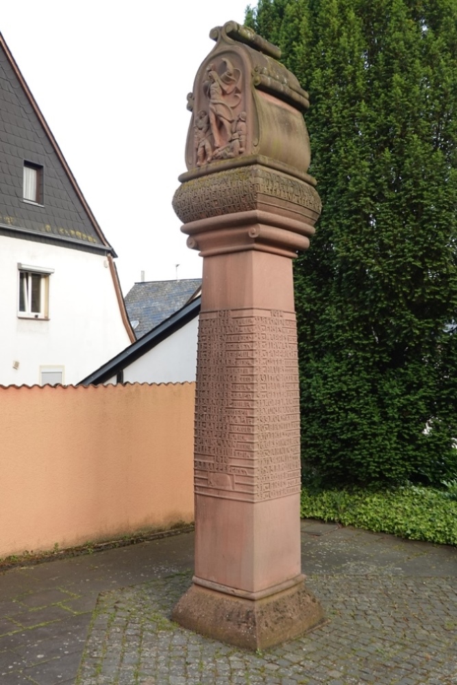 Oorlogsmonument Zeltingen #2