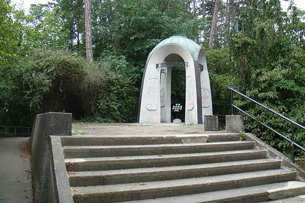 Artillery Memorial Unteren Kuhberg #1
