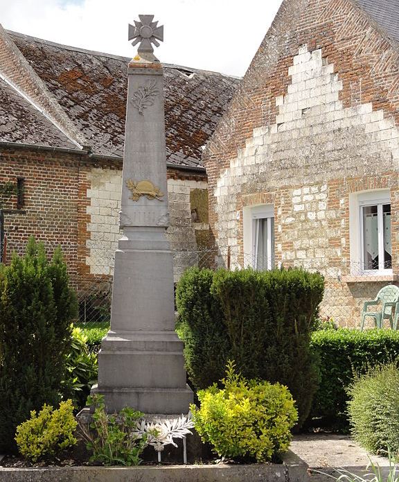 Oorlogsmonument Montigny-sur-Crcy