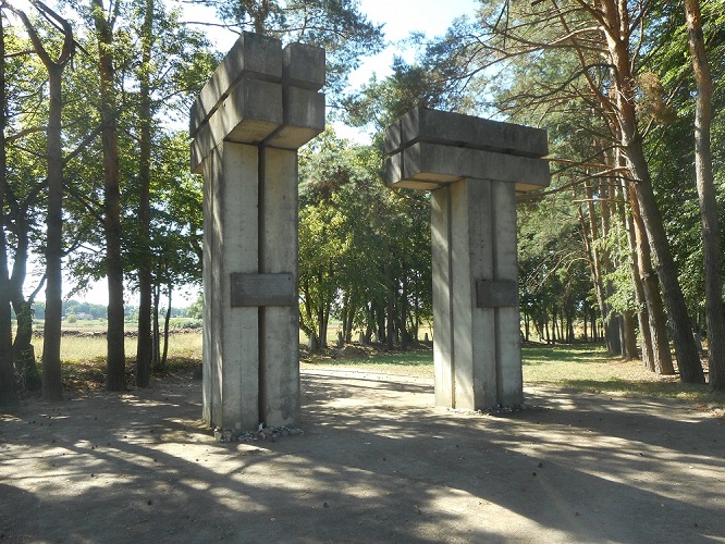 Holocaust Begraafplaats Virbalis #2