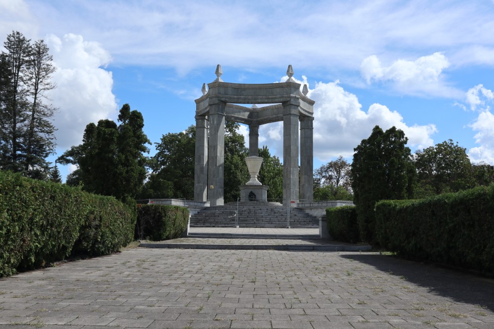 Soviet War Cemetery Wroclaw #1