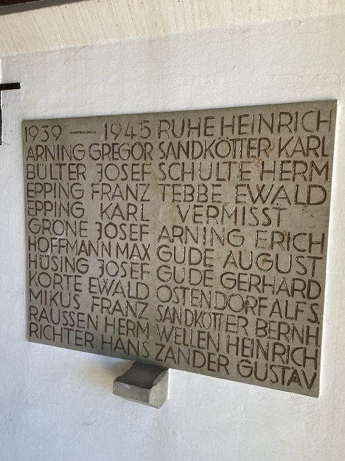 Memorial Chapel Gellendorf #4