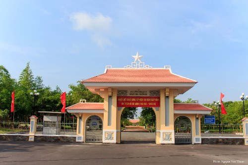 Monument Martelaren Xuan Thoi Thuong #2