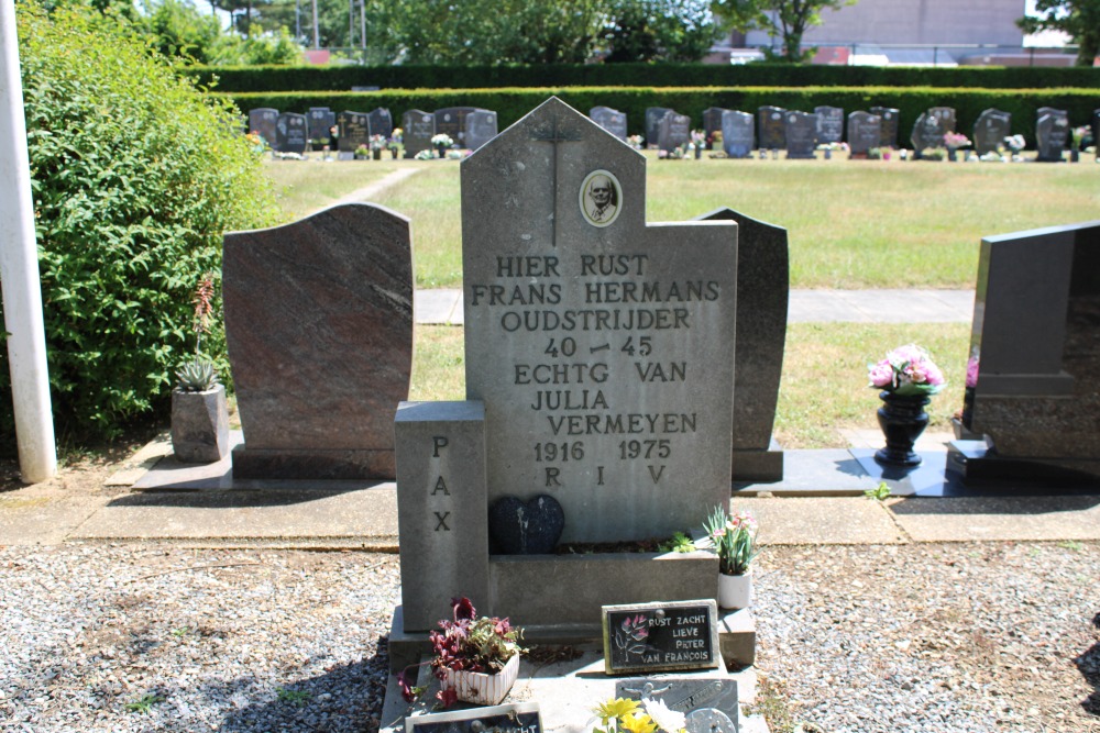 Belgian Graves Veterans Heusden-Zolder Eversel #3