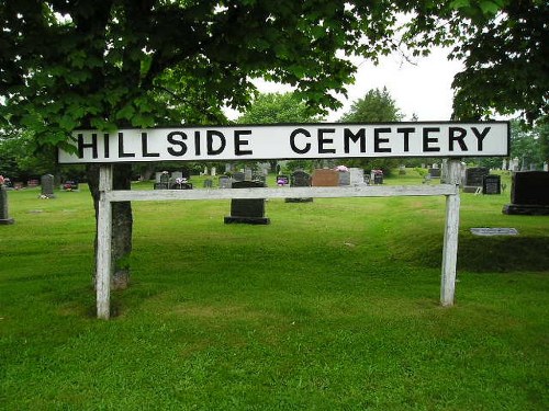 Commonwealth War Grave Hillside Cemetery #1