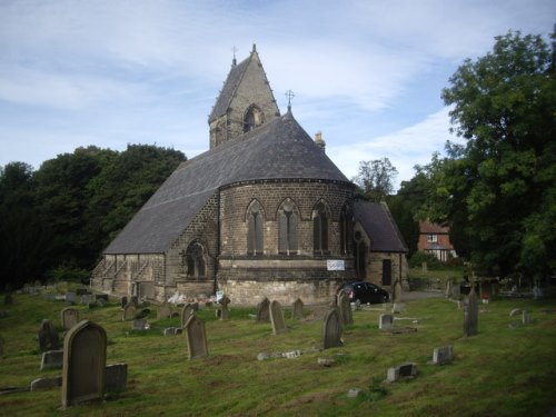 Oorlogsgraven van het Gemenebest St. Cuthbert Churchyard