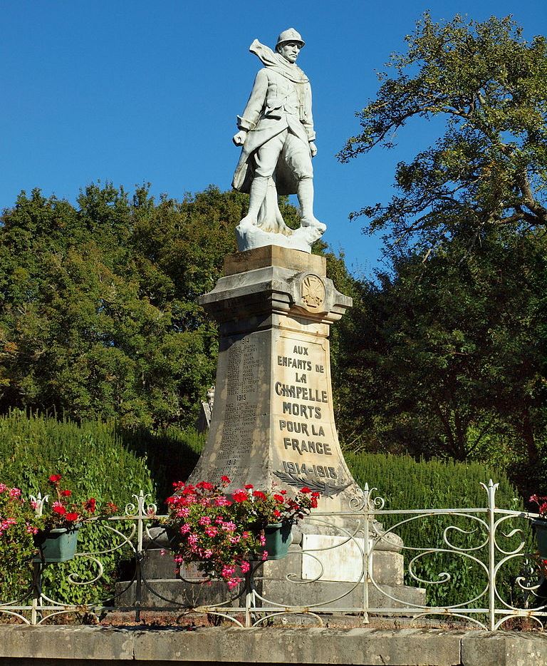 War Memorial La Chapelle-Saint-André