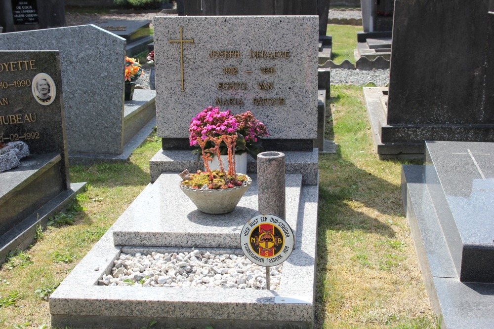 Belgian Graves Veterans Baaigem #1