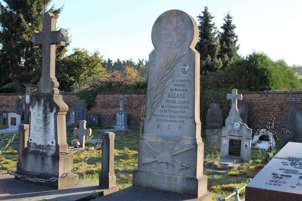 Belgian War Grave Saintes #1