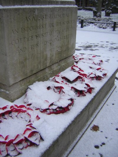 Oorlogsmonument Upper Norwood #1