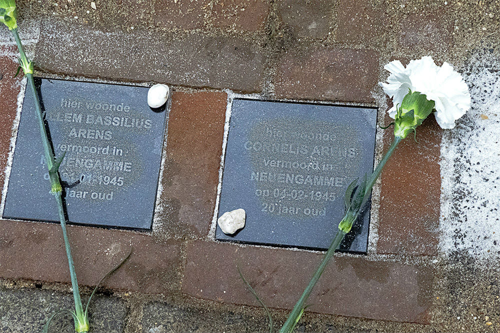 Memorial Stones Spaarnestraat 96 #1