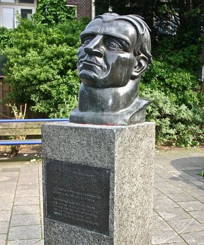 Monument 'De Antifascist'