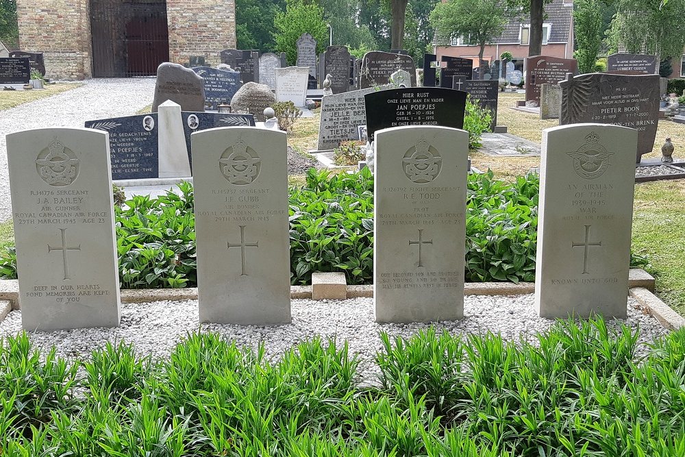 Commonwealth War Graves General Cemetery Nijemirdum #3
