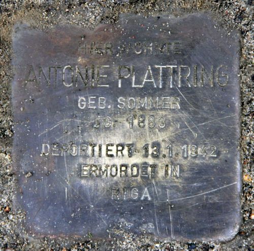 Stolpersteine Kirchstraße 84