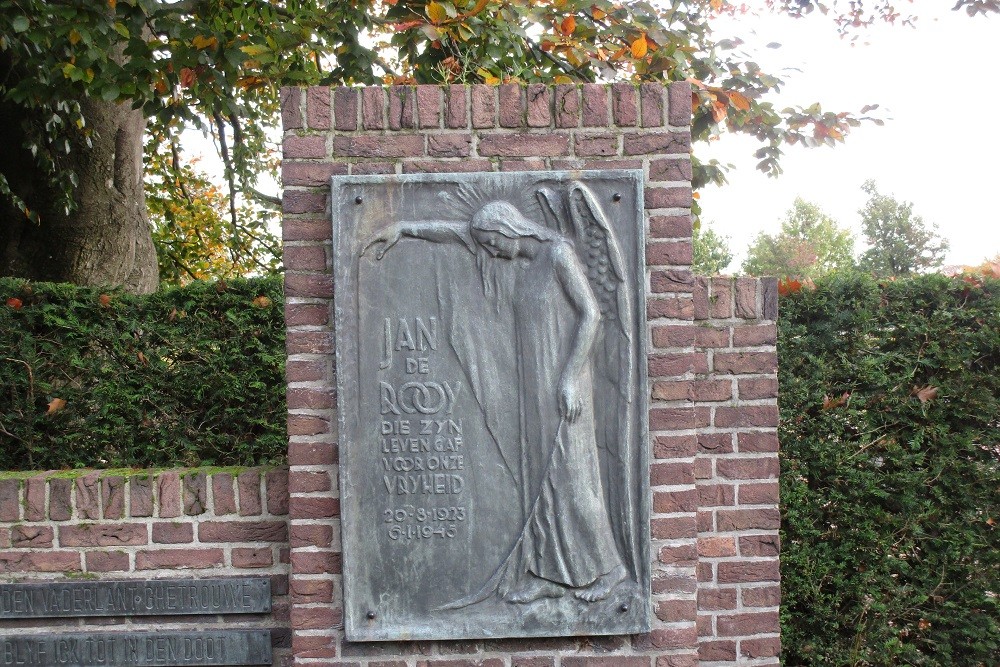 Dutch War Grave General Cemetery Sprang-Capelle #2
