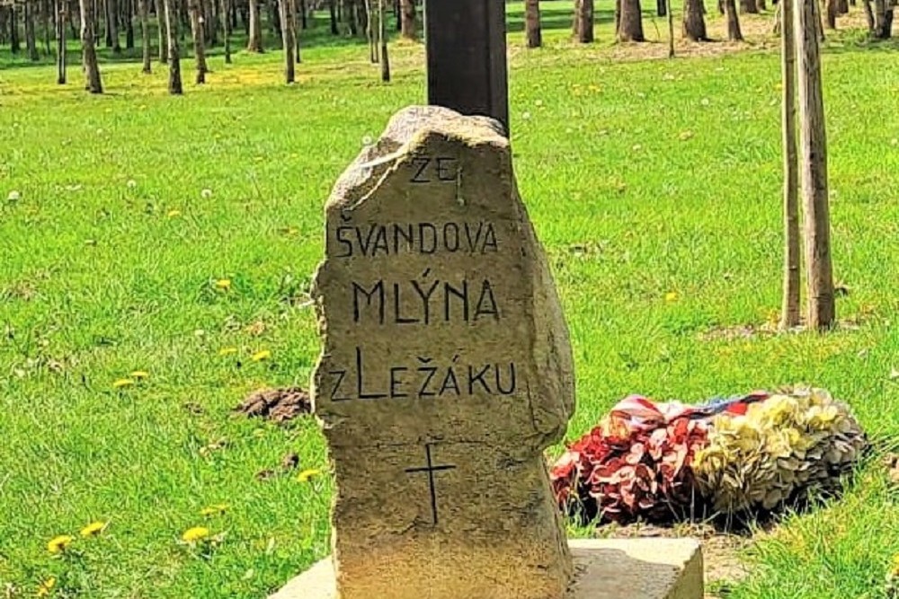 Memorial Lidice and Ležáky (Czech Republic) Foy #3