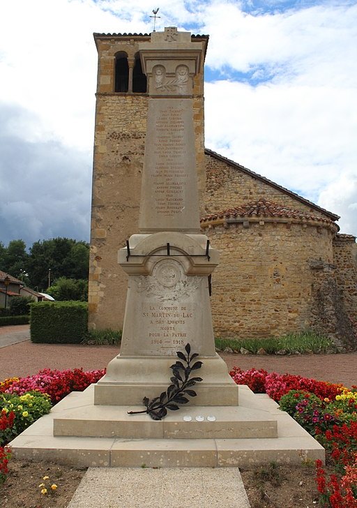 War Memorial Saint-Martin-du-Lac