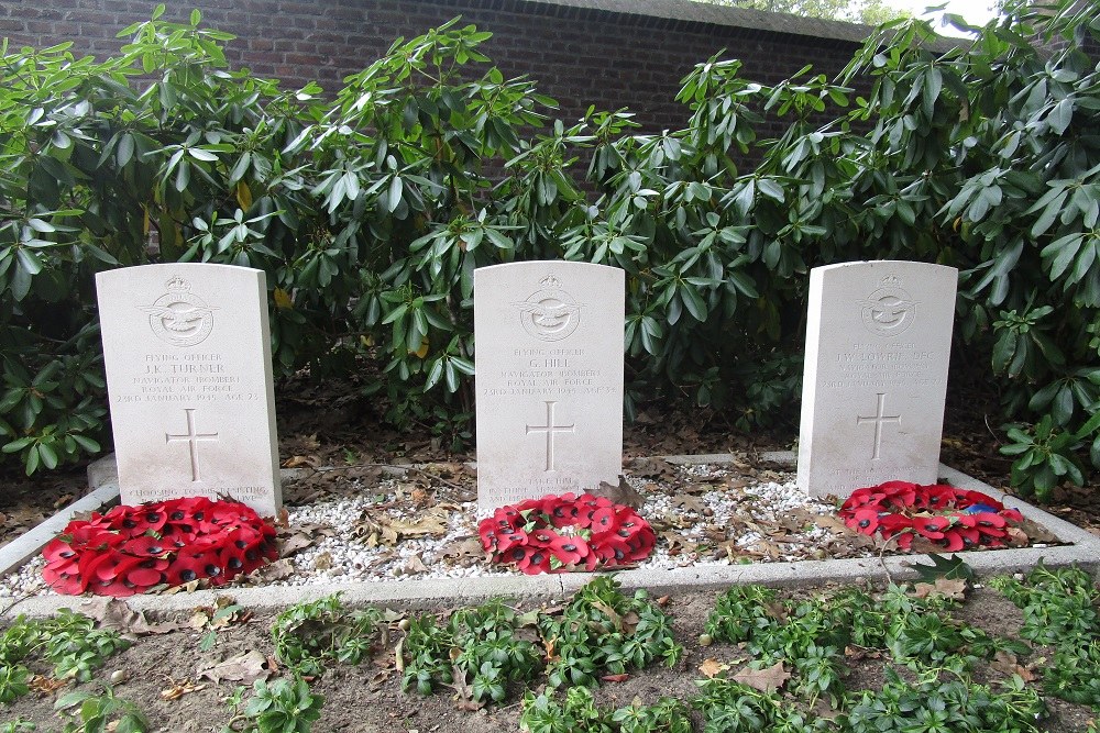 Oorlogsgraven van het Gemenebest Rooms Katholieke Begraafplaats Kapel in t Zand Roermond #3