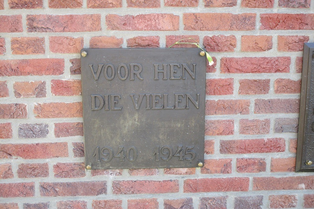 War Memorial Heijplaat #2