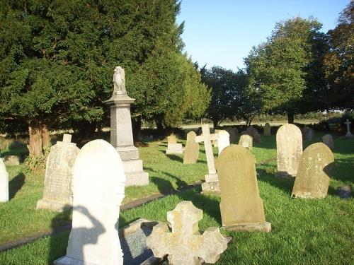 Oorlogsgraven van het Gemenebest St. Helen Churchyard #1