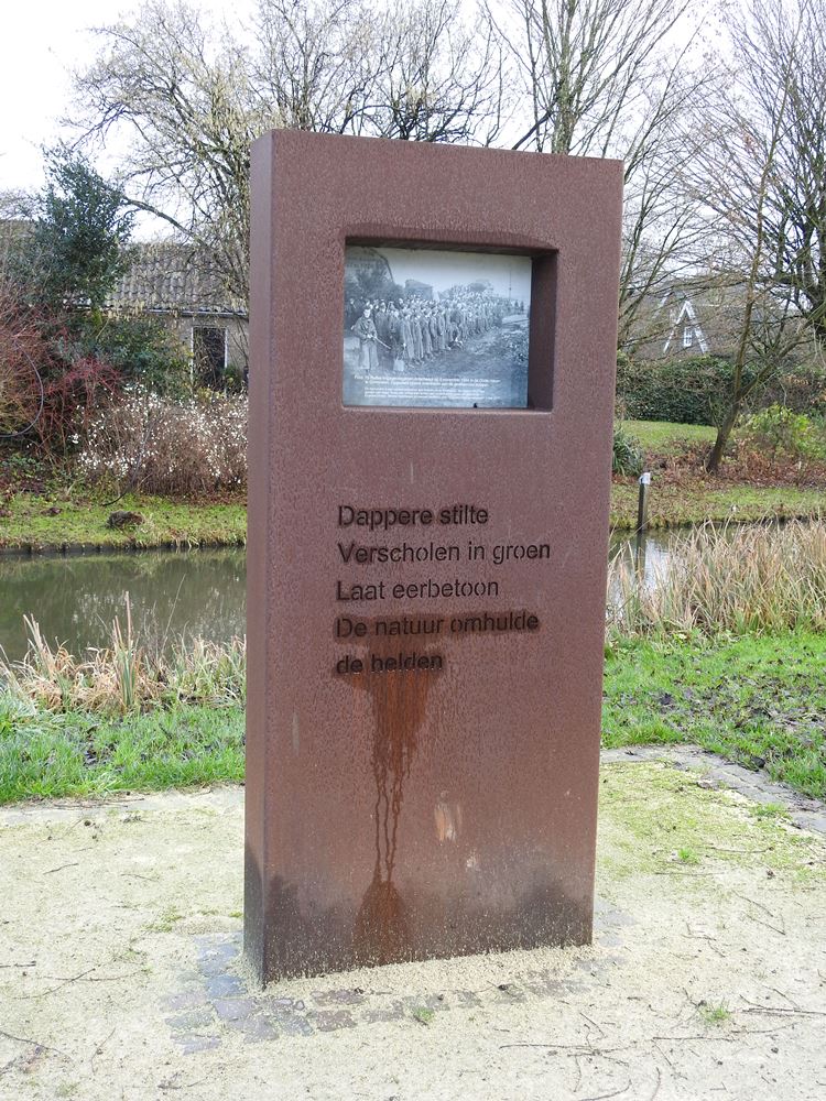 Monument Boeren Biesbosch Drimmelen #3