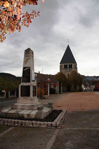 War Memorial Désertines #1