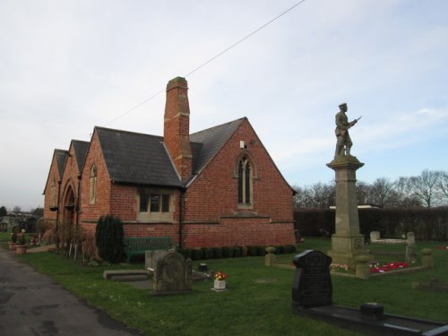 Oorlogsmonument Stainforth #1