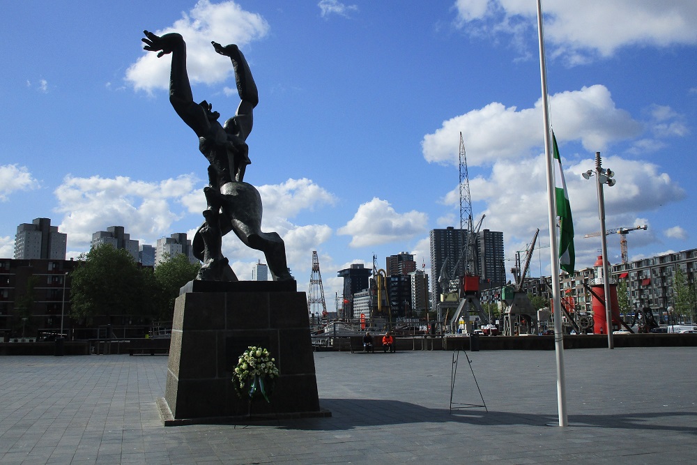 'The Destroyed City' Memorial Rotterdam #1