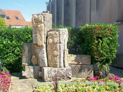 Oorlogsmonument Crégy-lès-Meaux #1