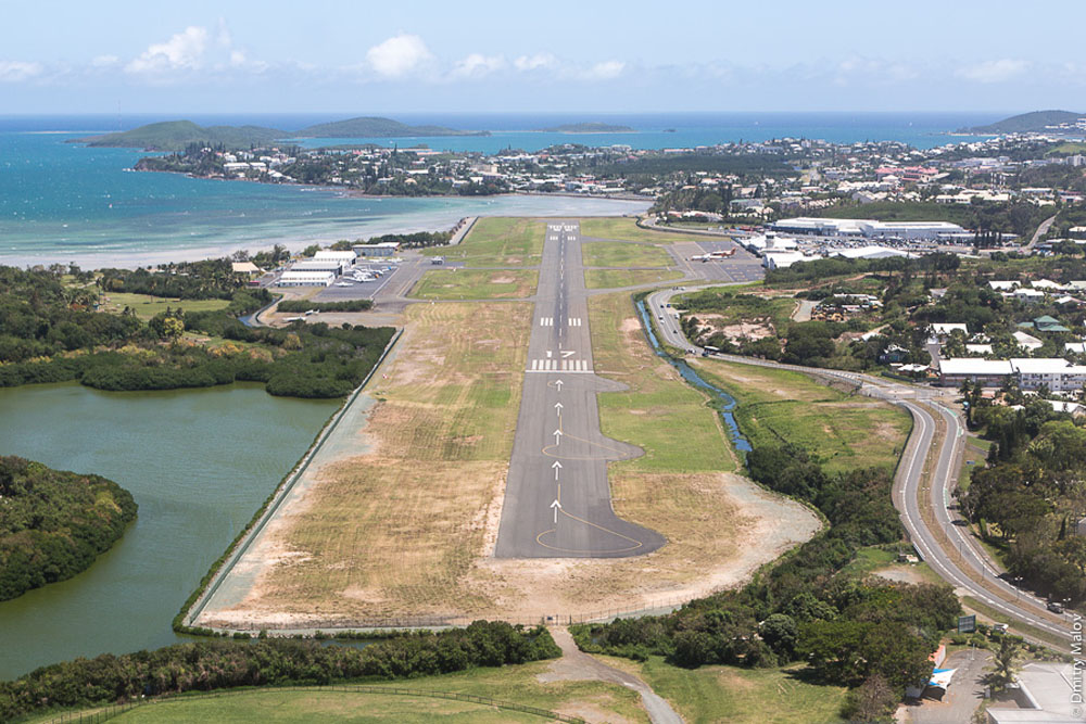 Magenta Airport #1