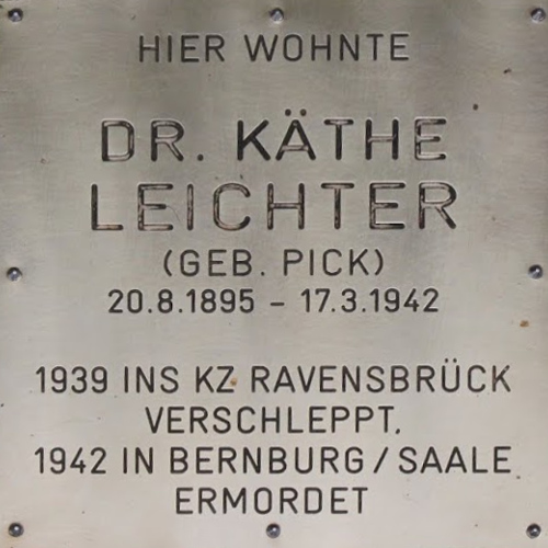 Remembrance Stone Rosenhügelstraße 245