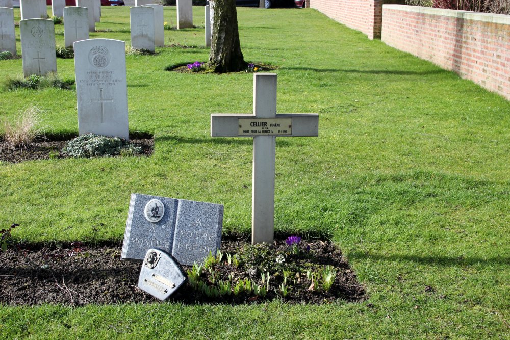 Oorlogsbegraafplaats van het Gemenebest Westoutre British Cemetery #5