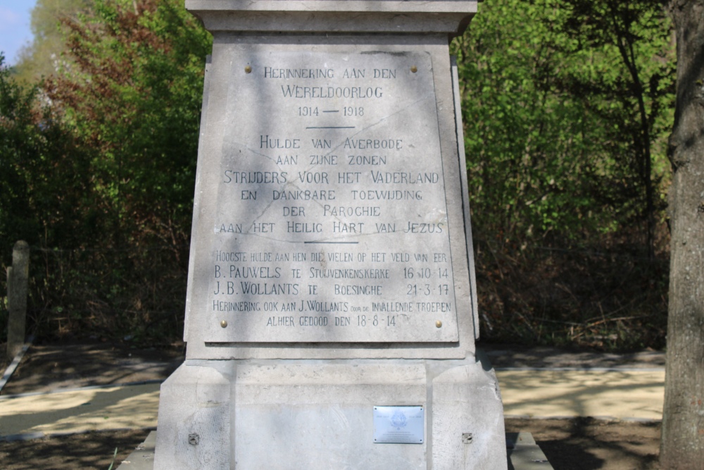 Oorlogsmonument - Heilig Hartbeeld Averbode #2