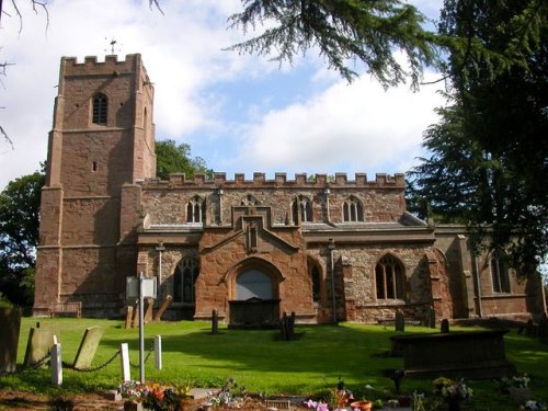 Oorlogsgraf van het Gemenebest St. Botolph Churchyard