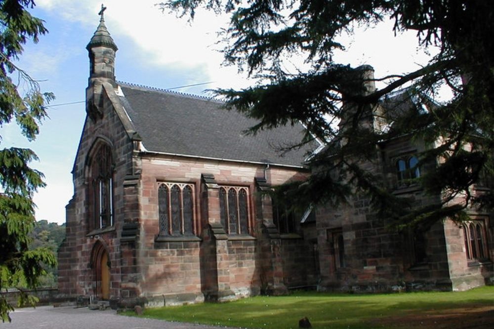 Oorlogsgraven van het Gemenebest St. John Roman Catholic Churchyard