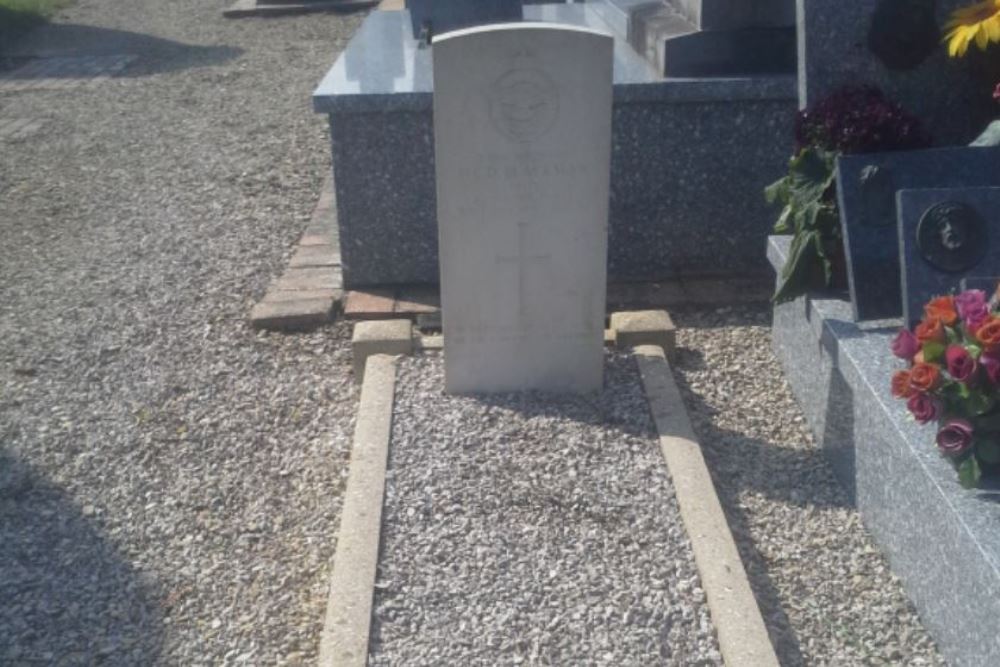 Commonwealth War Grave Maizires