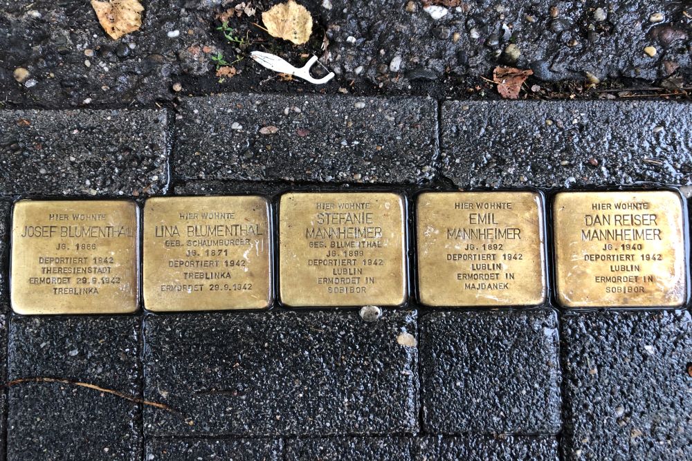 Stolpersteine Dotzheimer Straße 15