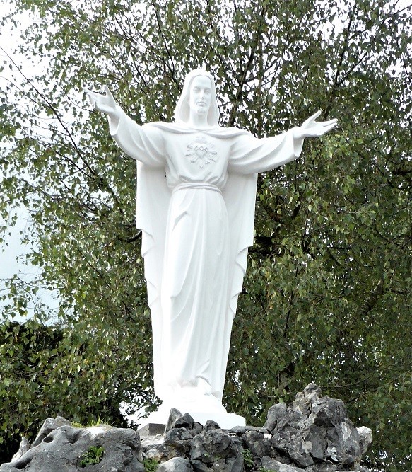 War Memorial - Holy Heart Statue Forze #3