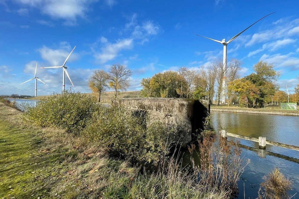 Bunker 13 Grensstelling Bocholt-Herentals Kanaal